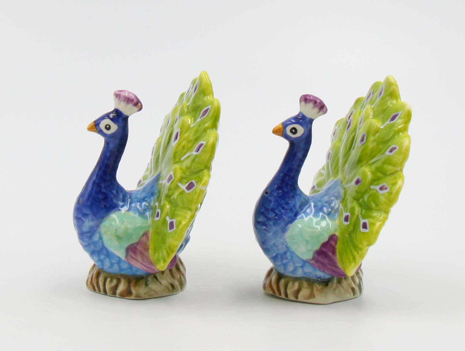 Blue Peacock Salt And Pepper Shaker Set - kevinsgiftshoppe