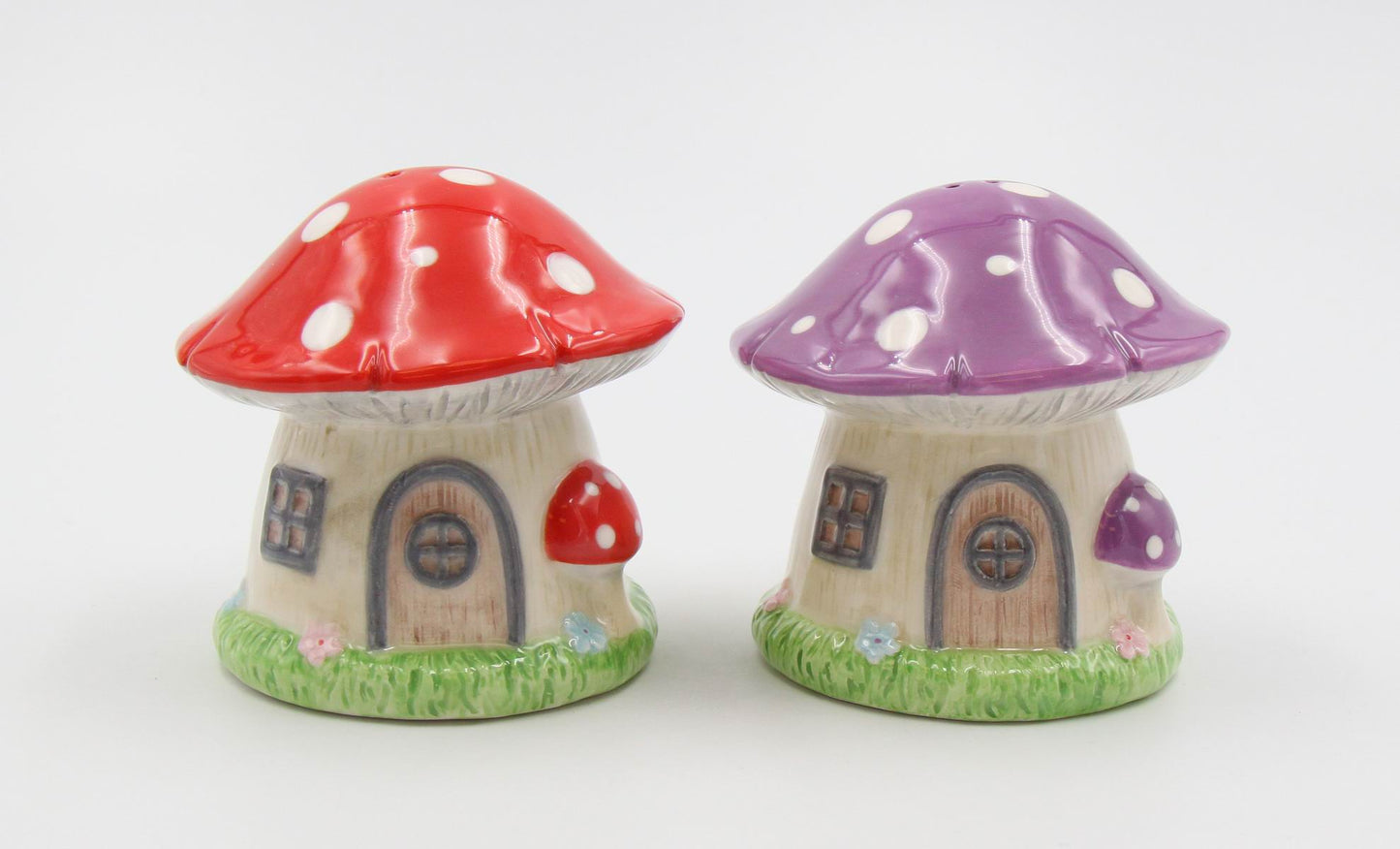 Mushroom Salt And Pepper Shakers - kevinsgiftshoppe