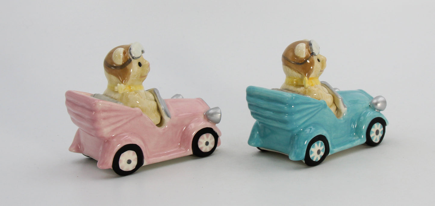 Ceramic Teddy Bear Couple Driving Car Salt and Pepper Shakers, Home Décor, Gift for Her, Gift for Mom, Kitchen Décor