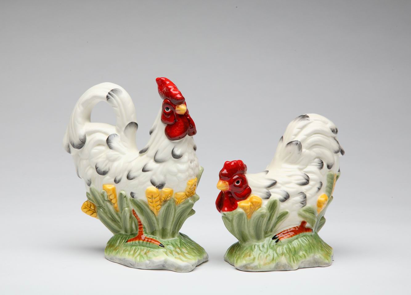 Rooster Salt & Pepper - Black & White - kevinsgiftshoppe