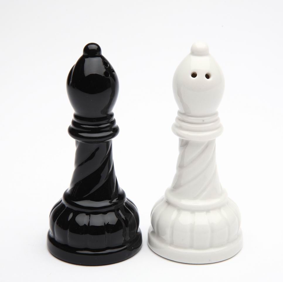 Bishop Salt And Pepper - kevinsgiftshoppe