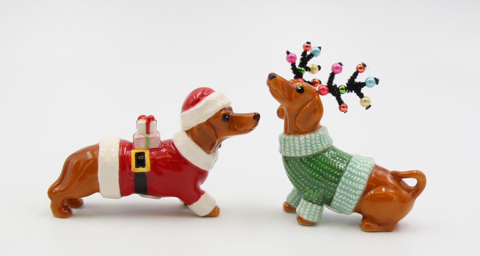 Christmas Dachshund Salt And Pepper - kevinsgiftshoppe