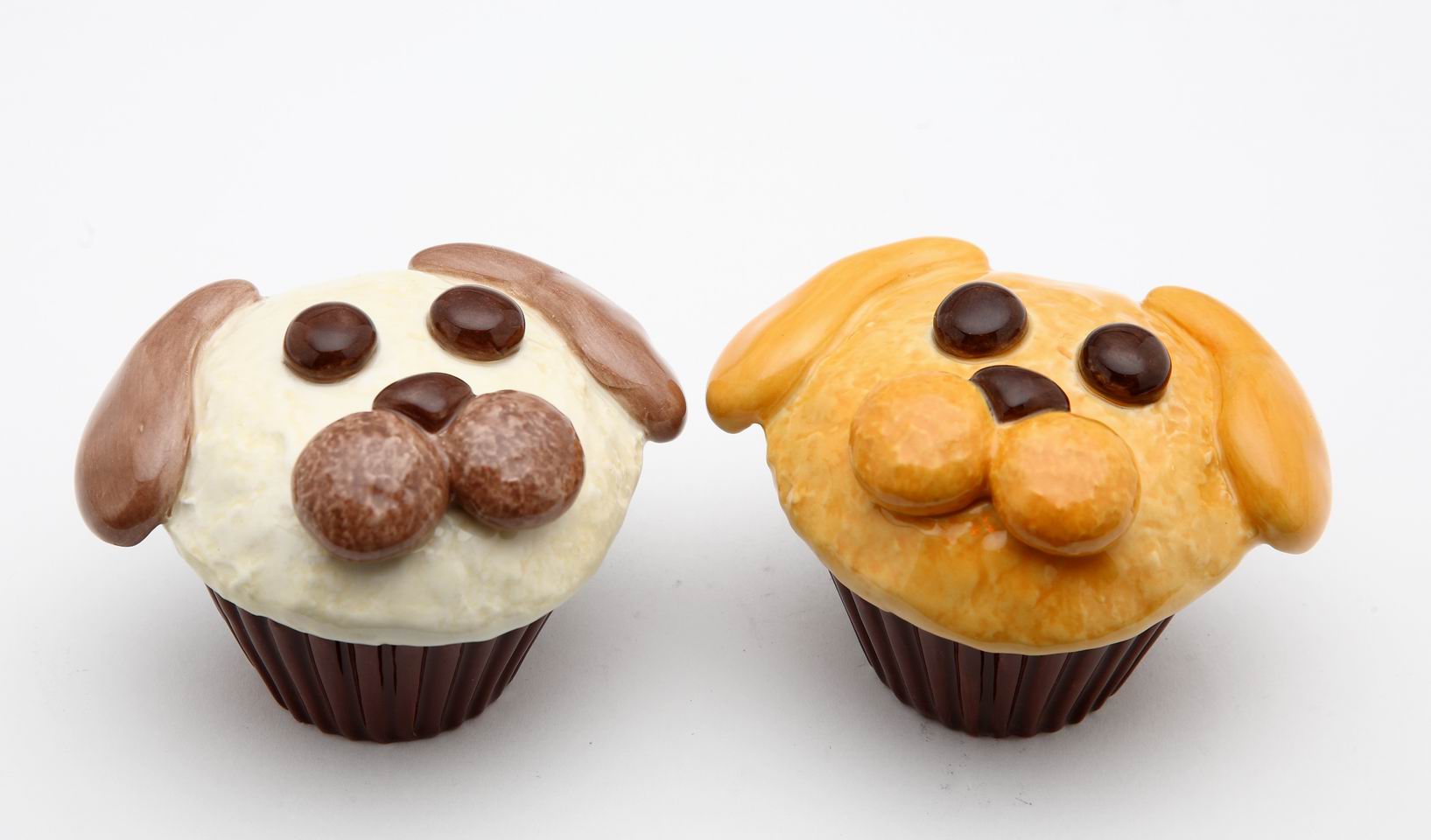 Dog Cupcake Salt & Pepper - kevinsgiftshoppe