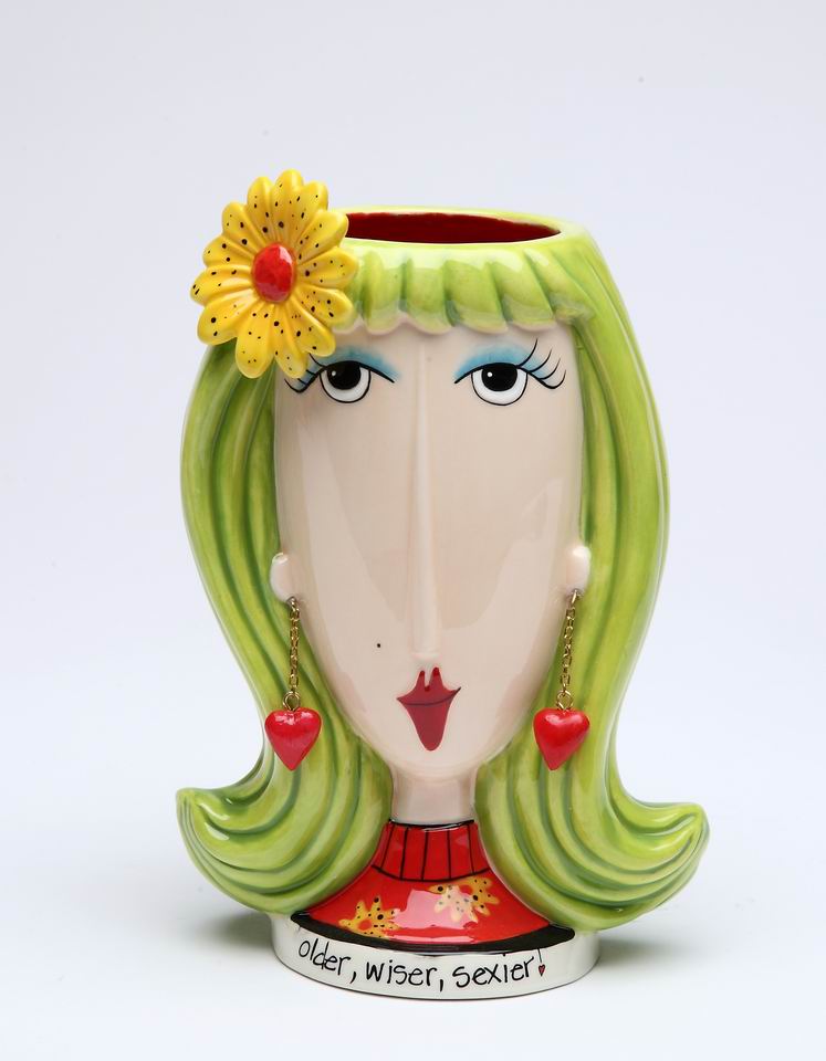 Daisy Lady Vase - kevinsgiftshoppe